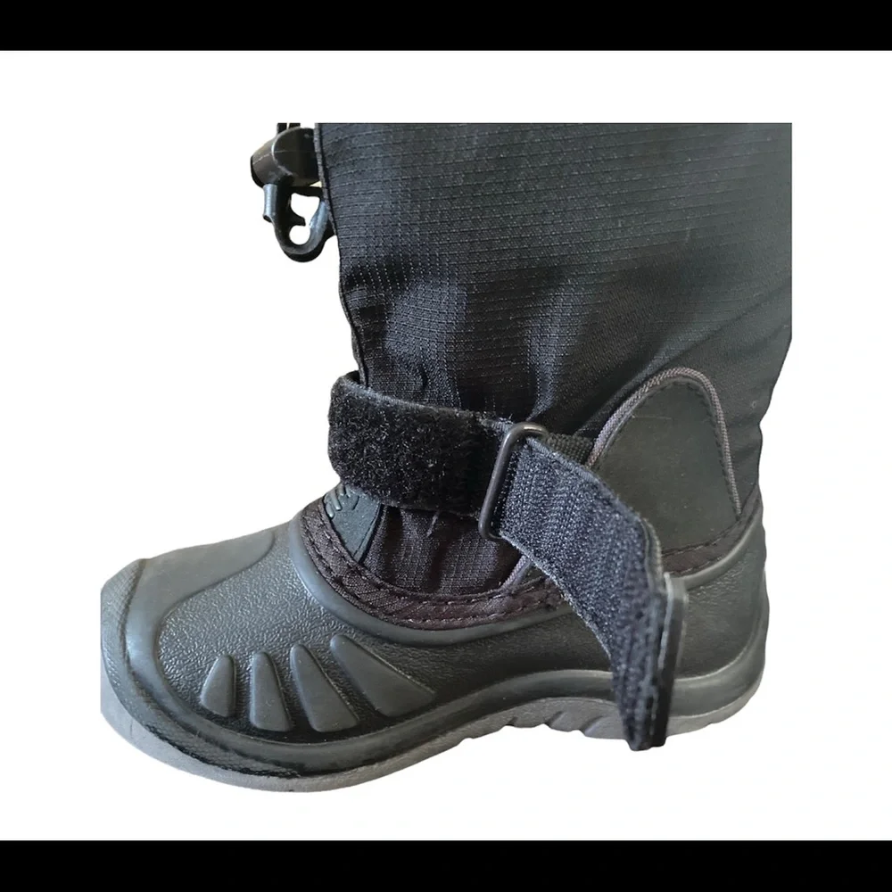 Jamie gore Tex‎ waterproof children’s boots size 9